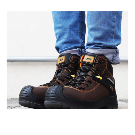 Bota industrial dieléctrica marca LICA
